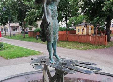 finland/south-karelia/landmark/beautiful-veera-statue
