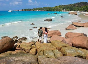 seychelles/silhouette-island/landmark/seycaptures-weddings-in-seychelles