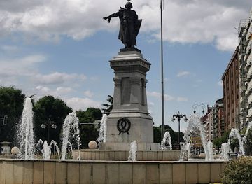 spain/castile-and-leon/landmark/estatua-de-guzman-el-bueno