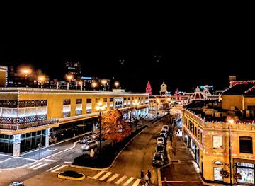 kansas/kansas-city/country-club-plaza/landmark/the-cheesecake-factory