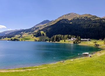 switzerland/davos/landmark/lake-davos
