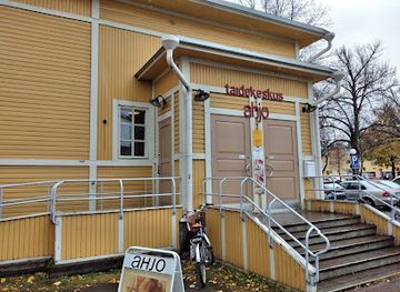 finland/north-karelia/landmark/art-center-ahjo