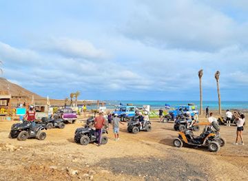 cabo-verde/praia-de-carlota/landmark/zipline-cabo-verde