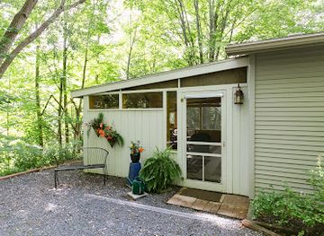 wisconsin/bayfield/landmark/seagull-bay-a-lakeside-motel