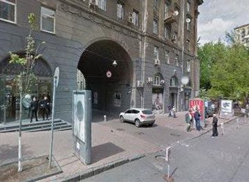 ukraine/kyiv/landmark/khreschatyk-st-15