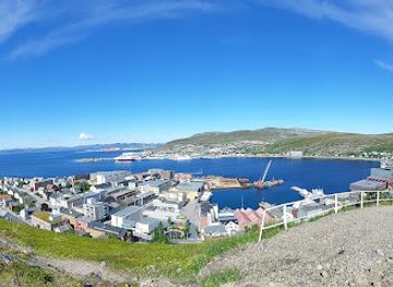 norway/finnmark/landmark/the-royal-and-ancient-polar-bear-society