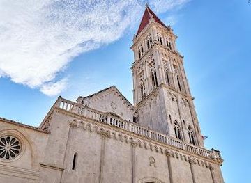 croatia/split/landmark/saint-lawrence-s-cathedral