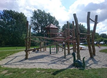 germany/rugen-island/landmark/dinosaur-land