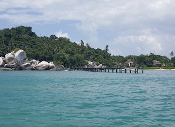 indonesia/riau-islands/landmark/nikoi-island