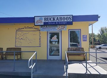 colorado/montrose/landmark/buckaroos-slices-scoops