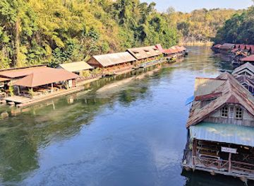thailand/kanchanaburi/landmark/sai-yok-yai-waterfall
