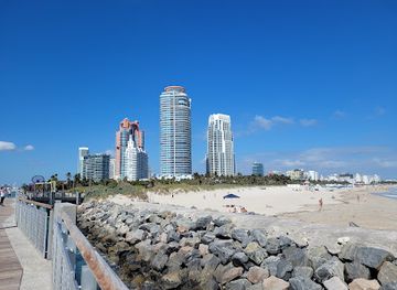 florida/miami-beach/landmark/south-pointe-park