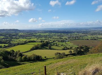 united-kingdom/the-cotswolds/landmark/nympsfield-long-barrow