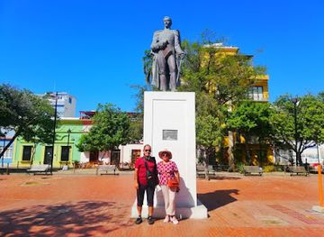 colombia/santa-marta/el-rodadero/landmark/parque-de-los-novios