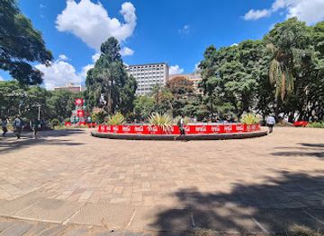 zimbabwe/harare/landmark/africa-unity-square