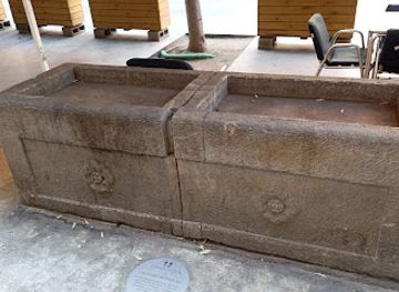 spain/barcelona/poble-sec/landmark/abeurador-del-poble-sec