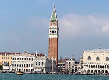 italy/venetian-riviera/landmark/st-mark-s-campanile
