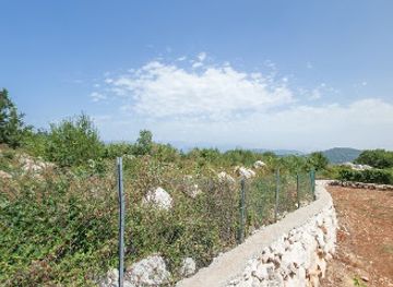 montenegro/zeta-river-valley/landmark/vinograd-zagarac