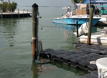 florida/key-largo/landmark/key-largo-parasail