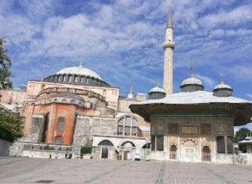 turkiye/marmara-region/landmark/fountain-of-sultan-ahmed-iii