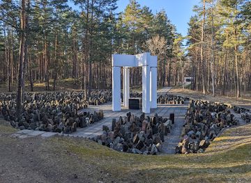 latvia/vidzeme/landmark/bikernieki-memorial