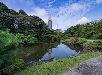 japan/chikuzen/landmark/shinjuku-gyoen-national-garden