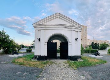 kazakhstan/semey/landmark/jamyshevskie-vorota