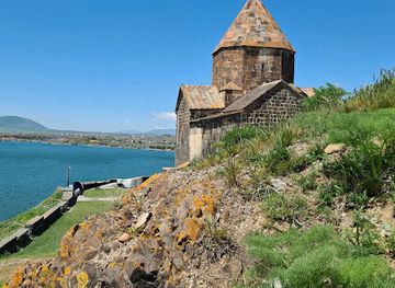 armenia/lake-sevan/landmark/AKTAMAR-Loghaph