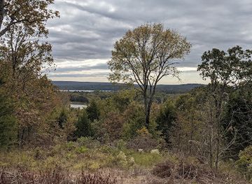 oklahoma/green-country/landmark/greenleaf-state-park