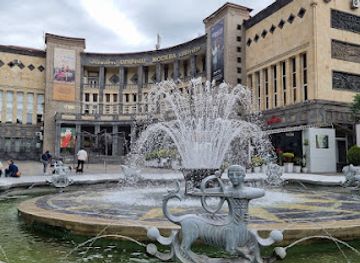 armenia/lori-highlands/landmark/charles-aznavour-square