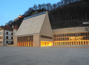 liechtenstein/vaduz/landmark/landtag-des-furstentums-liechtenstein