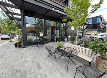 idaho/ketchum/landmark/maude-s-coffee-and-clothes