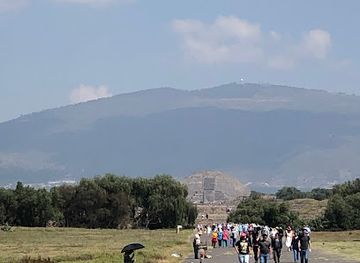 mexico/northern-mexico/landmark/zona-arqueologica-de-teotihuacan-puerta-1
