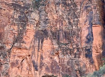 utah/kanab/landmark/expedition-kanab