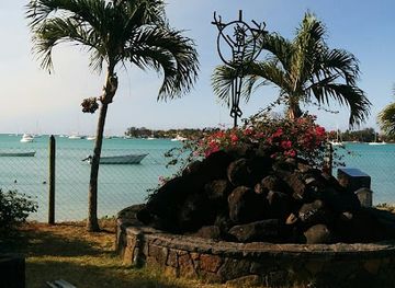 mauritius/riviere-du-rempart/landmark/holy-saints-church