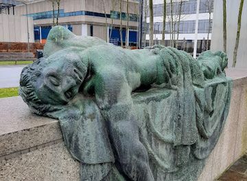 netherlands/eindhoven/landmark/monument-voor-de-gevallenen