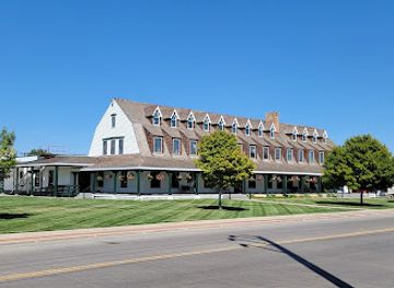 wyoming/sheridan/landmark/sheridan-inn-bw-signature-collection