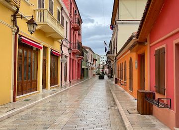 albania/vlora-coast/landmark/vlora-old-town