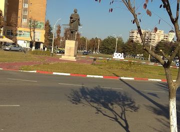 romania/hunedoara/landmark/statue-of-ioan-de-hunedoara