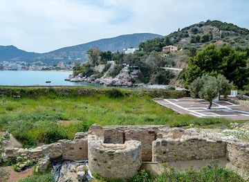 greece/nafplio/landmark/archaeological-site-of-asine
