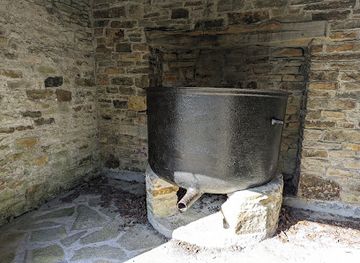 ireland/county-donegal/landmark/famine-pot