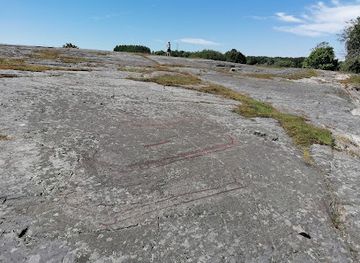 sweden/norrkoping/landmark/himmelstalund-rock-carvings