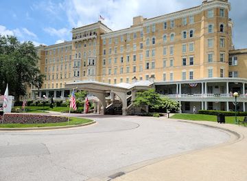 indiana/central-indiana/landmark/indiana-landmarks-tours-west-baden-springs-hotel