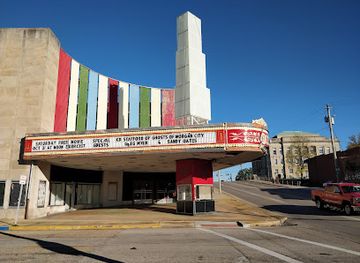 missouri/poplar-bluff/landmark/historic-rodgers-theatre