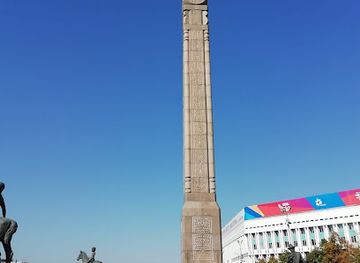 kazakhstan/kazakh-uplands/landmark/independence-monument