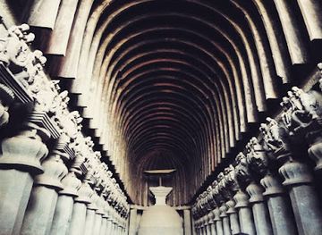 india/mumbai/landmark/kanheri-caves