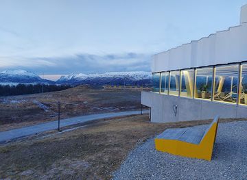 norway/tromso/landmark/tromsobadet