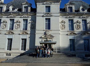 france/centre-val-de-loire/landmark/loire-valley-tourism