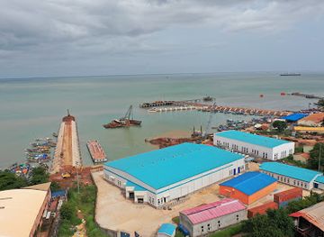 guinea-bissau/bafata-region/landmark/porto-de-bandim