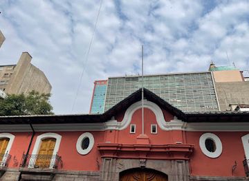 chile/metropolitan-region-of-santiago/landmark/museo-de-santiago-casa-colorada